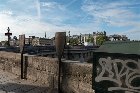 bourne identity bridge in paris givenchy